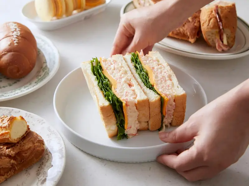 윤콩-게살-샌드위치