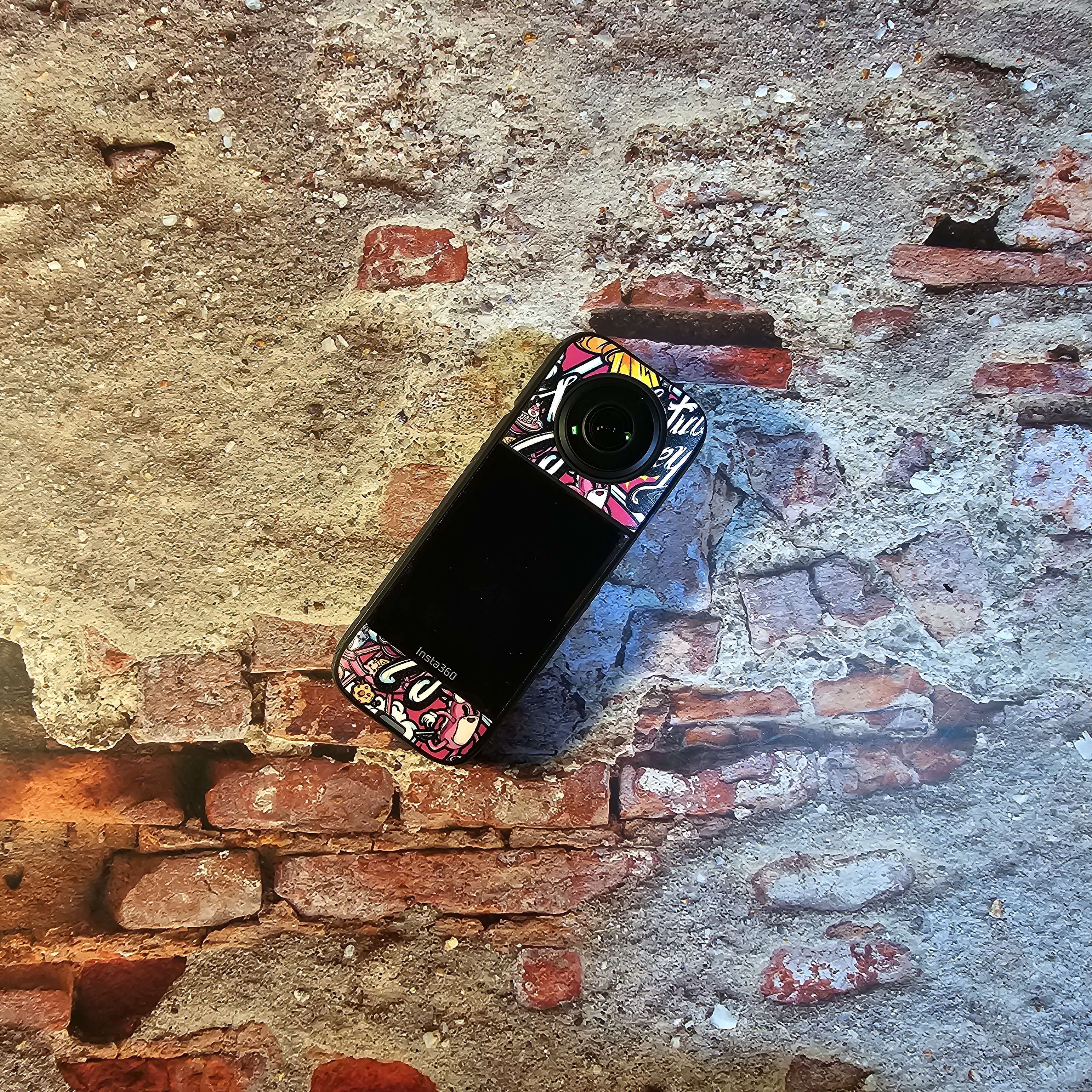 인스타360 X3 PVC 스티커 보호 필름 전면 부착 사진