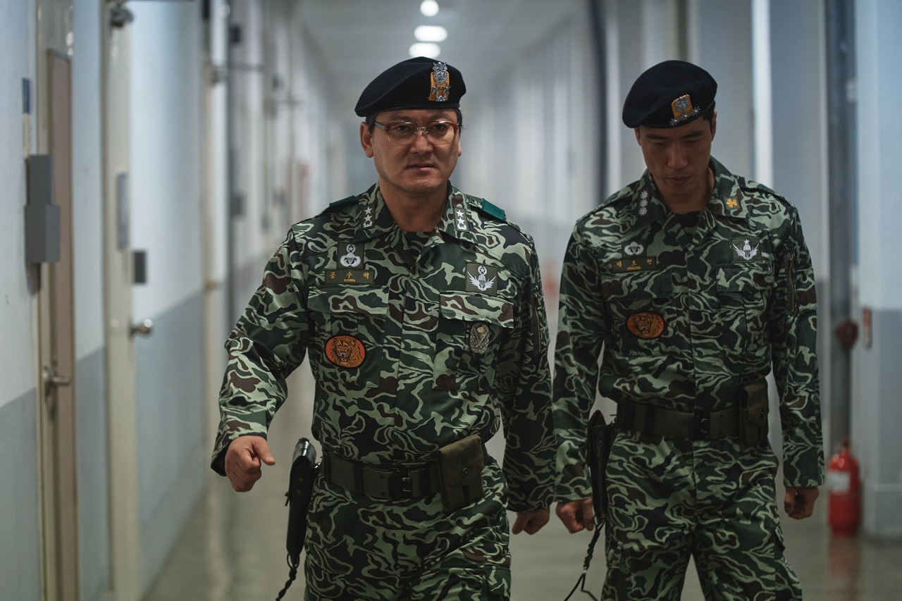 영화 서울의 봄 실화 실제인물 손익분기점 관객수 출연진 ott 줄거리 후기