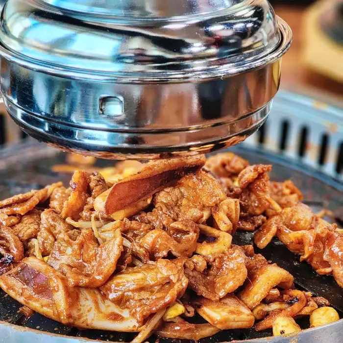토요일은 밥이좋아 토밥좋아 평창 오삼불고기 거리 오징어 삼겹살 숯불 구이 맛집