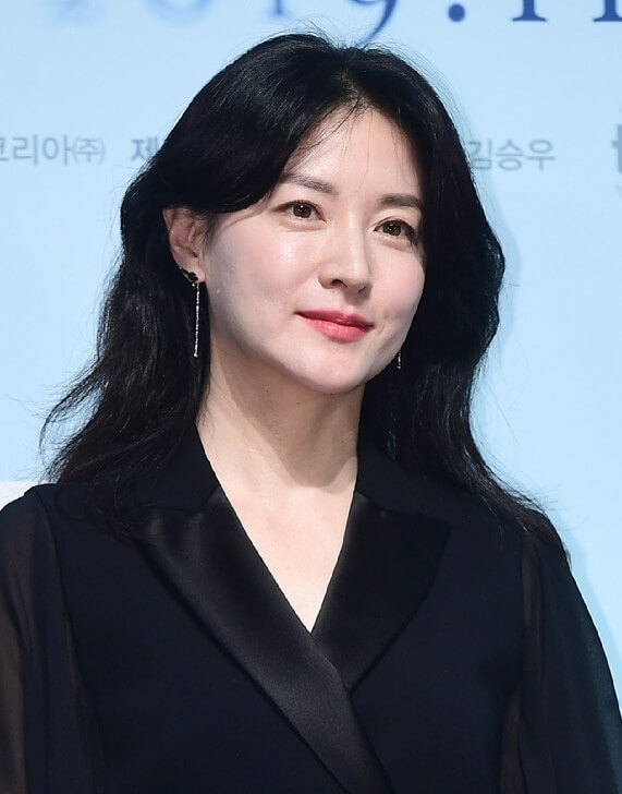 배우 이영애