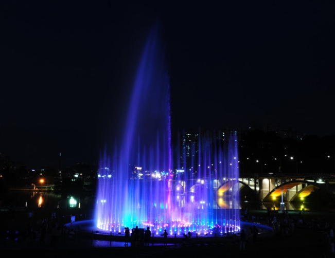 경상남도_진주시-봄-여행-남강음악분수대