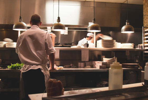 고도와 미각의 변화: 기내 환경이 맛을 어떻게 변형시키는가?