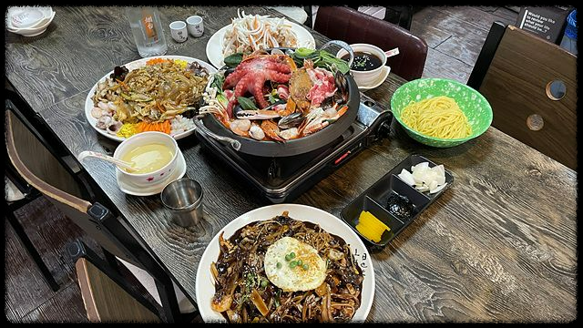 2TV생생정보 - 대구 남구 맛집! 통문어짬뽕전골이 인기인 &lsquo;현짬뽕&rsquo; 방문기