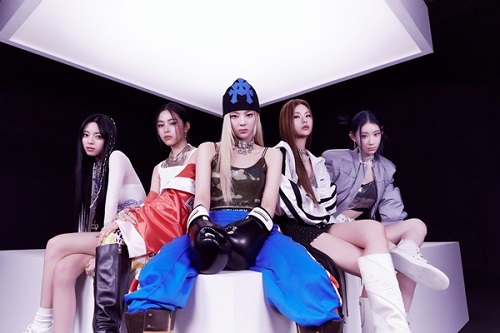 있지 ITZY 케이크 CAKE 가사 노래 뮤비 곡정보