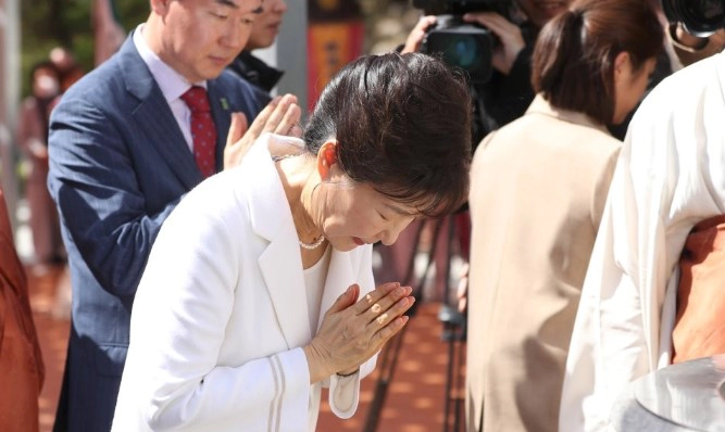 동화사 박근혜 방문 행보 및 동화사 위치 역사 의미