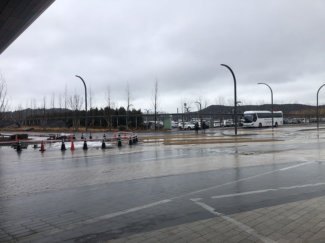 인스파이어 리조트 주차장, 셔틀버스