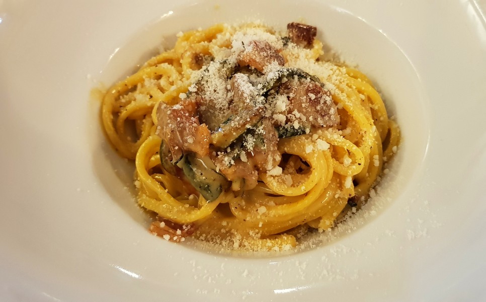 산지오반니에 있는 레스토랑 Officine의 파스타