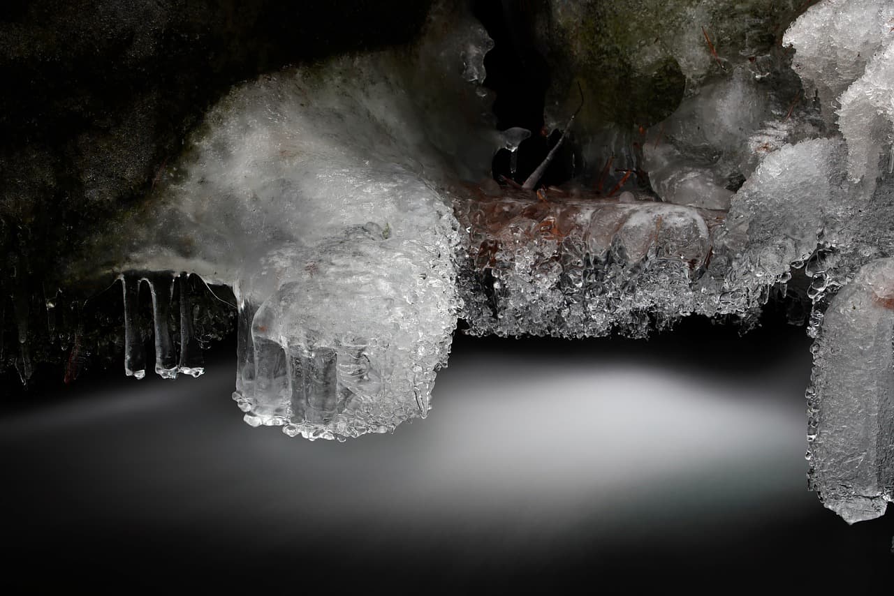 기초과학 중심 물은 기억을 가질 수 있을까? — 수소결합과 분자구조의 신비