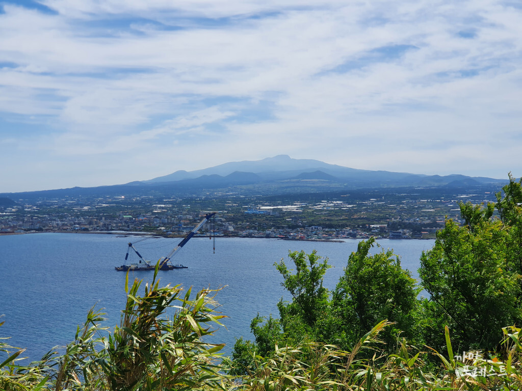비양봉에서 바라본 제주 전경