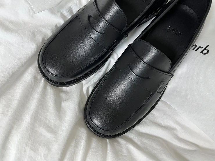 미니멀한 mmrb 로퍼