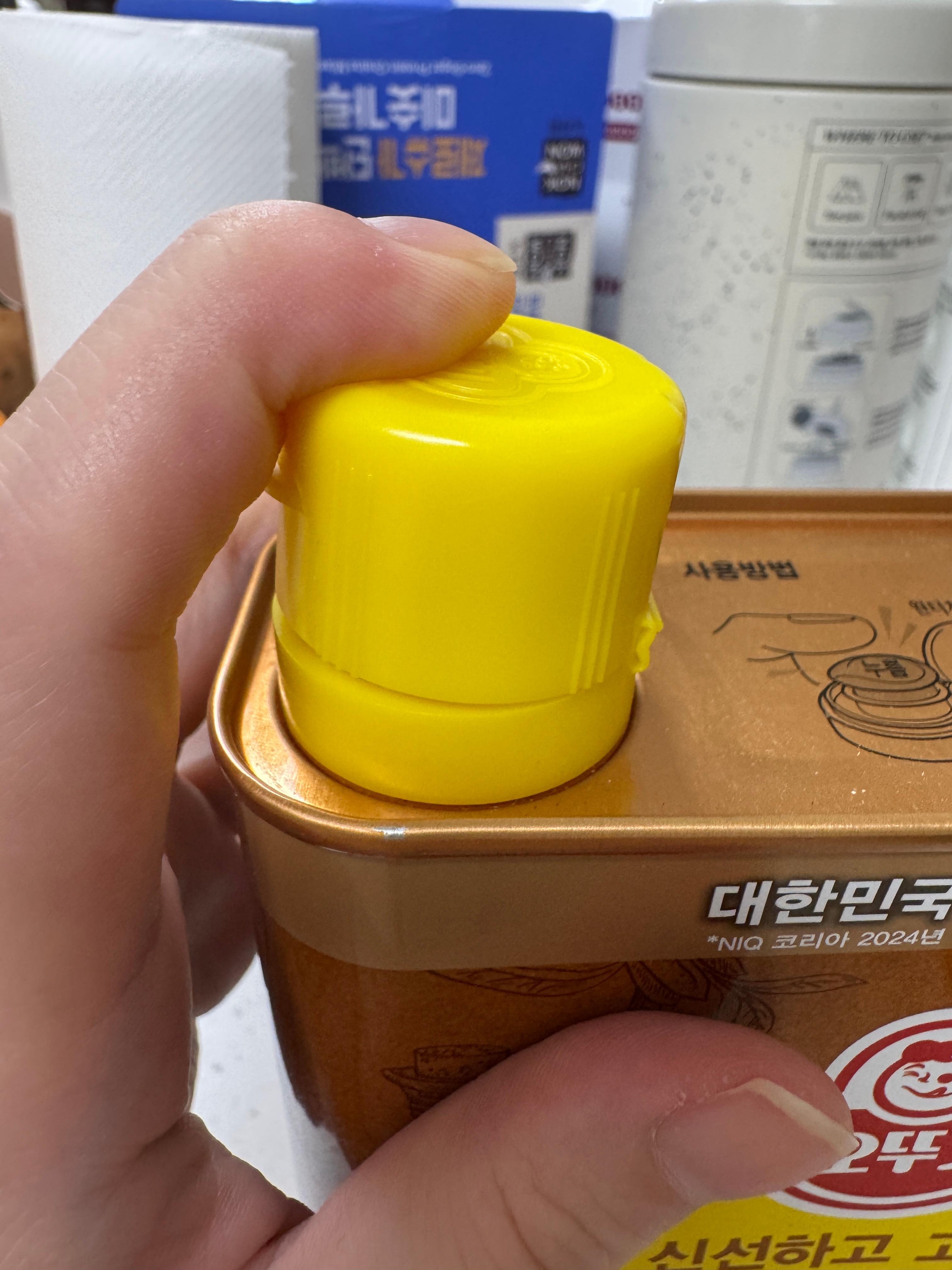 주방연구소 ❘ 참기름 보관방법, 실온에 두면 될까? 오래 고소하게 먹는 보관법