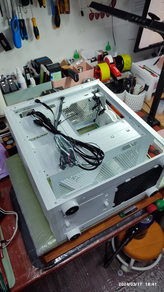 다크플래쉬 DLM21 RGB 케이스