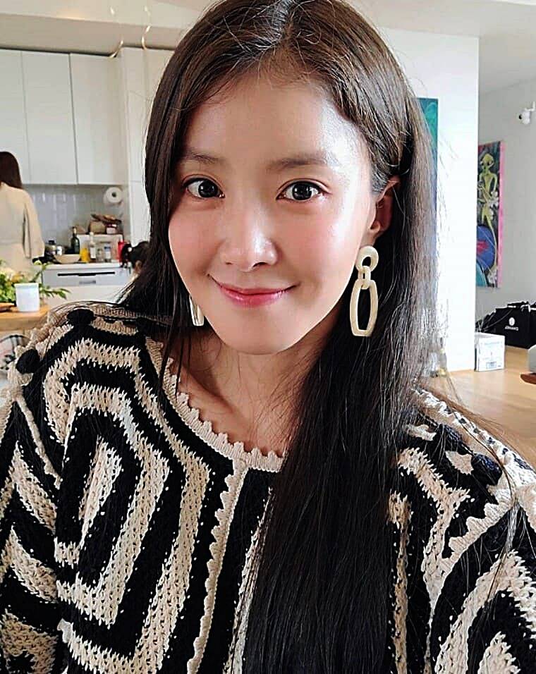 배우-이시영