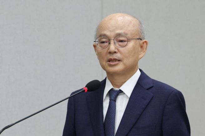 안창호 인권위원장 프로필