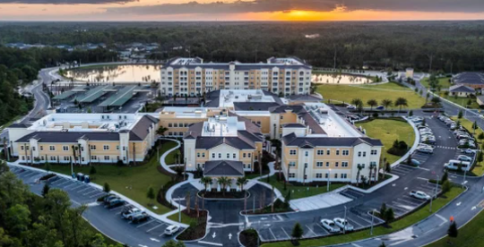 럭셔리 시니어주택