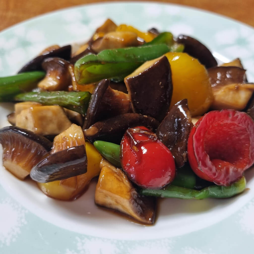 감칠맛을 살린 표고버섯 볶음 관련 사진