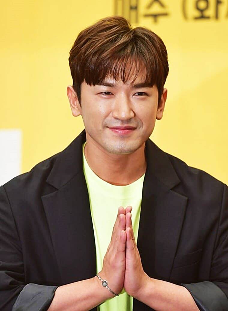 신화-이민우