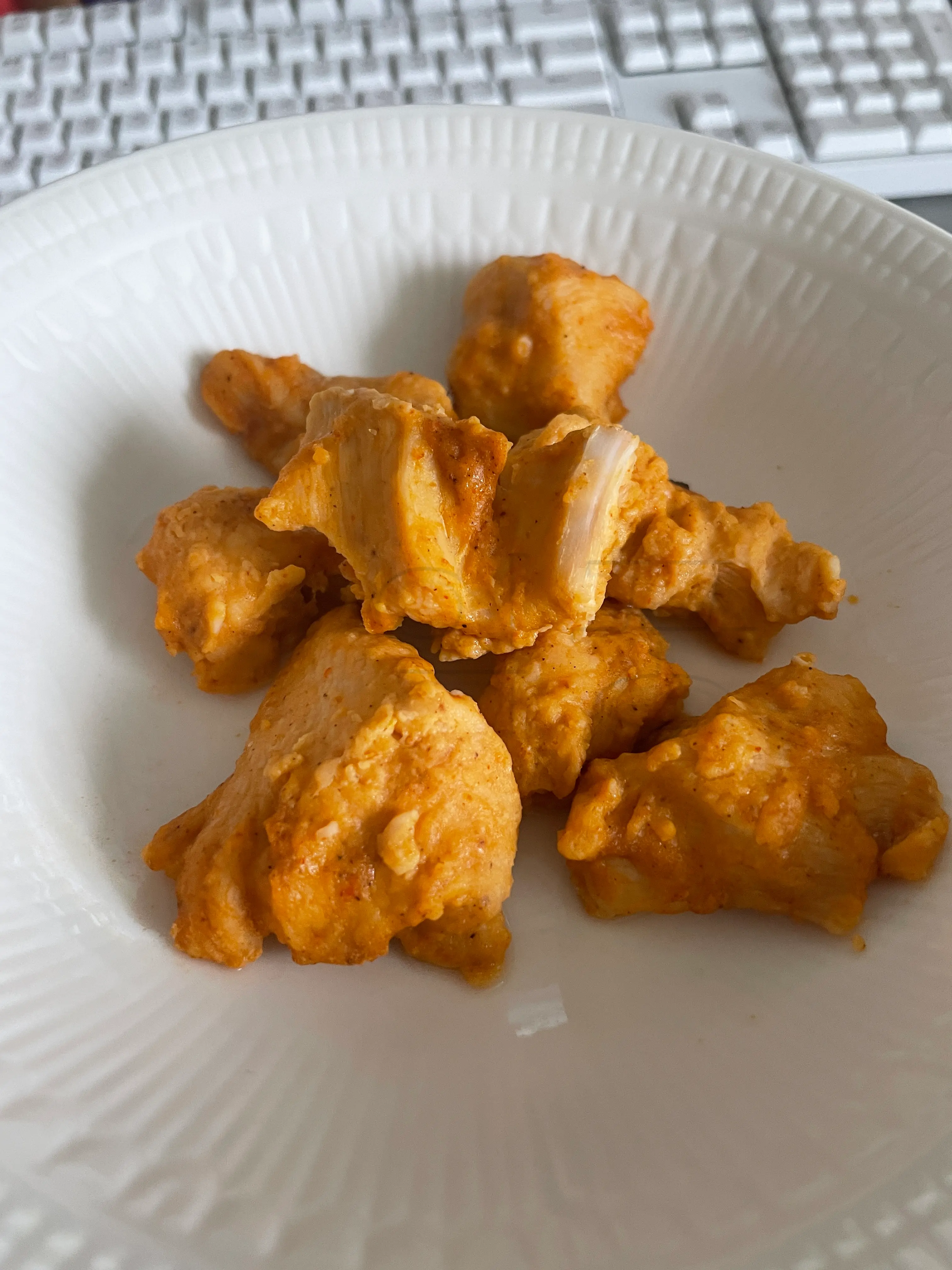 탄두리치킨 맛 한입 닭가슴살