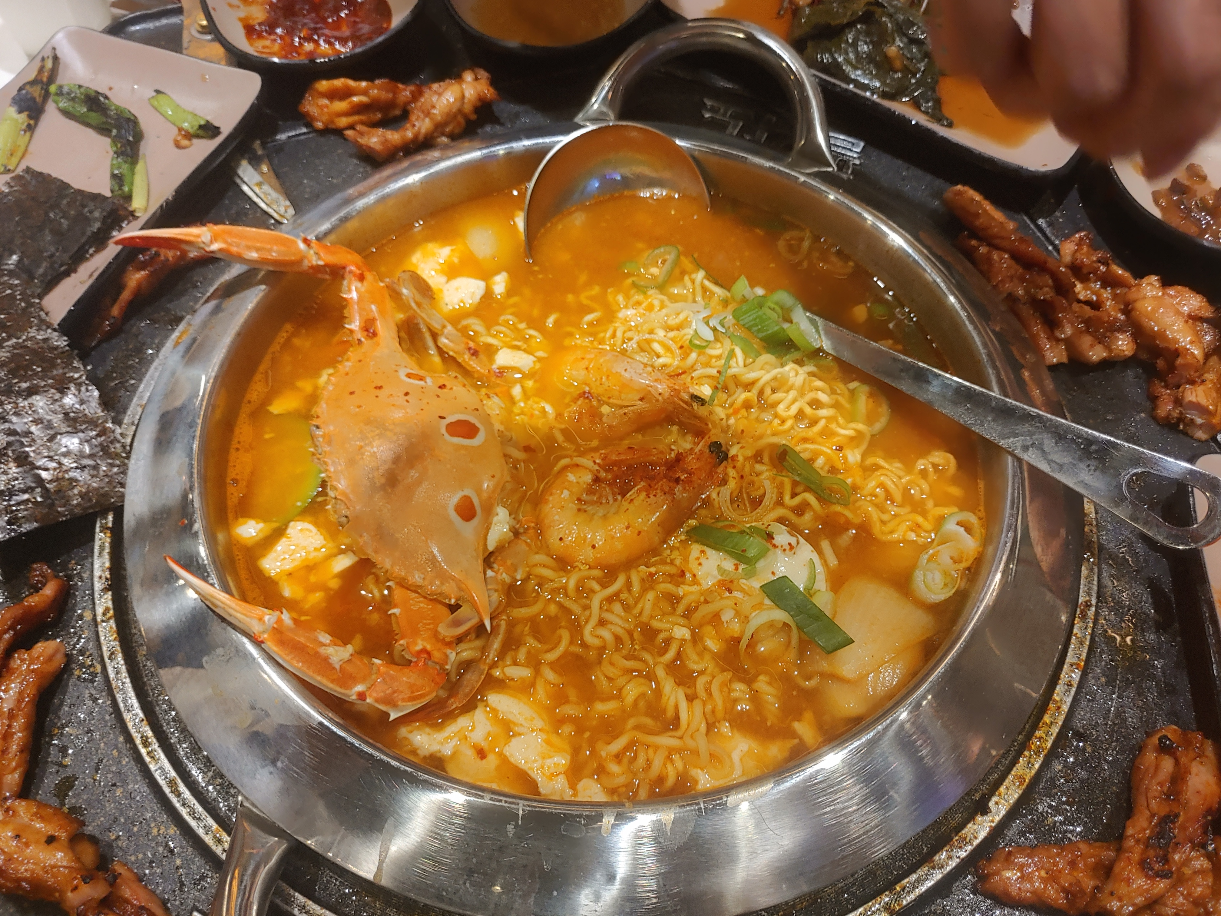 순두부찌개 꽃게라면