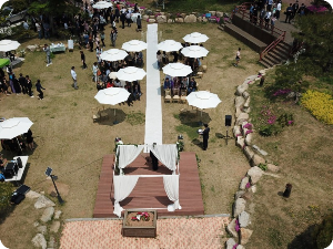 수목원 야외웨딩원 이미지 출처: 하늘빛 수목원 홈페이지