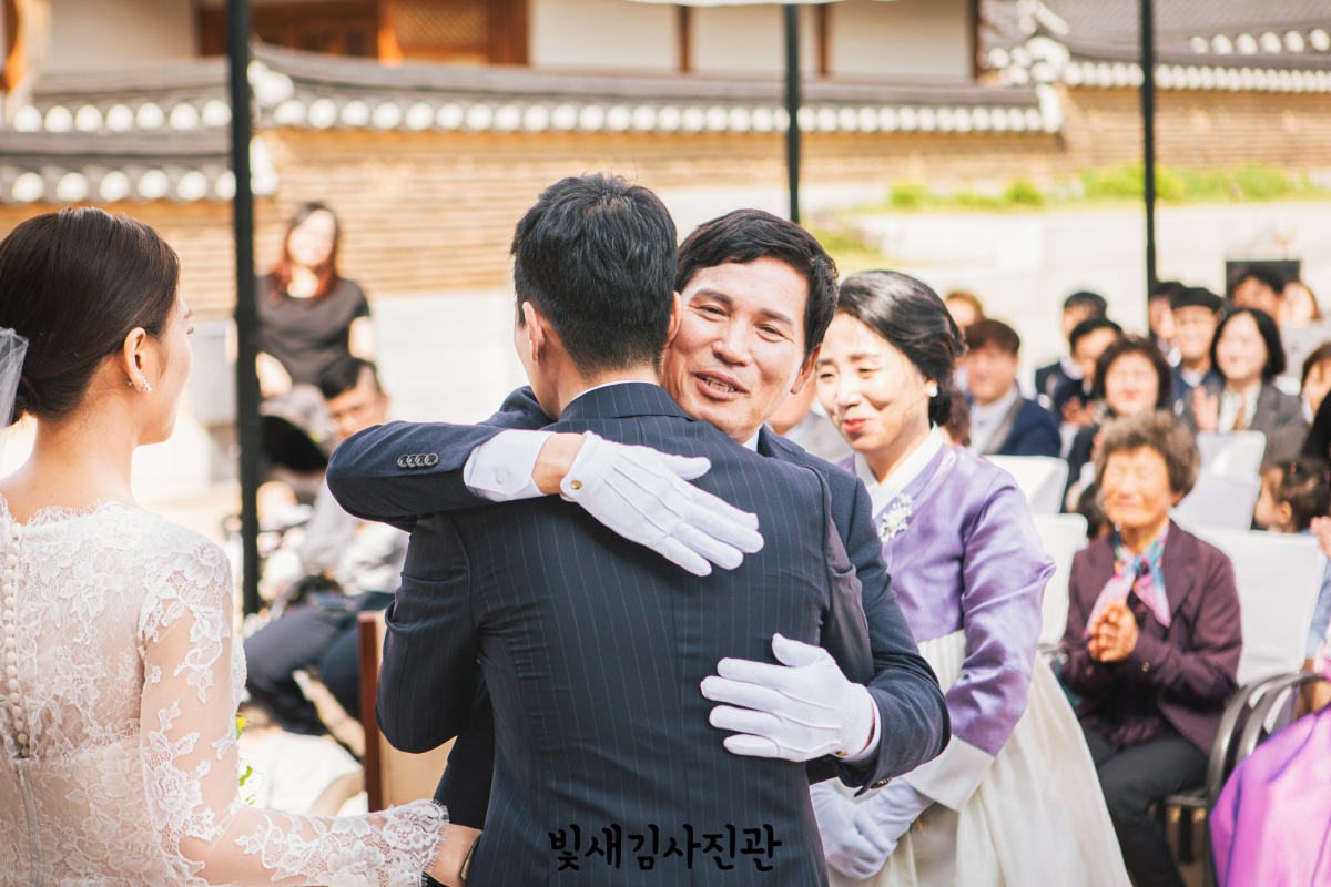 경원재 한옥 야외 결혼식 웨딩 본식스냅 41