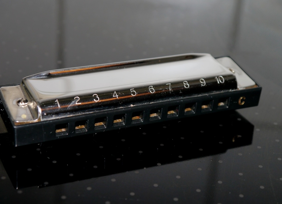 배우기 쉬운 악기 하모니카