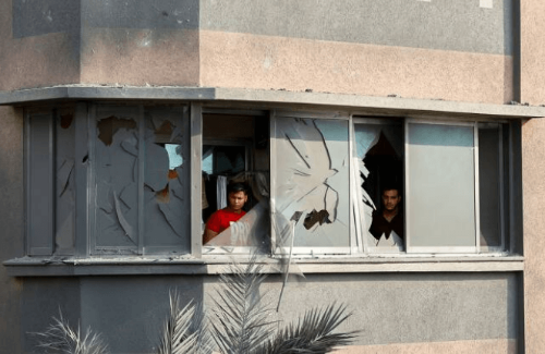 영국인 10명 사망