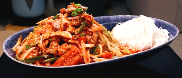 루슈영 골뱅이소면