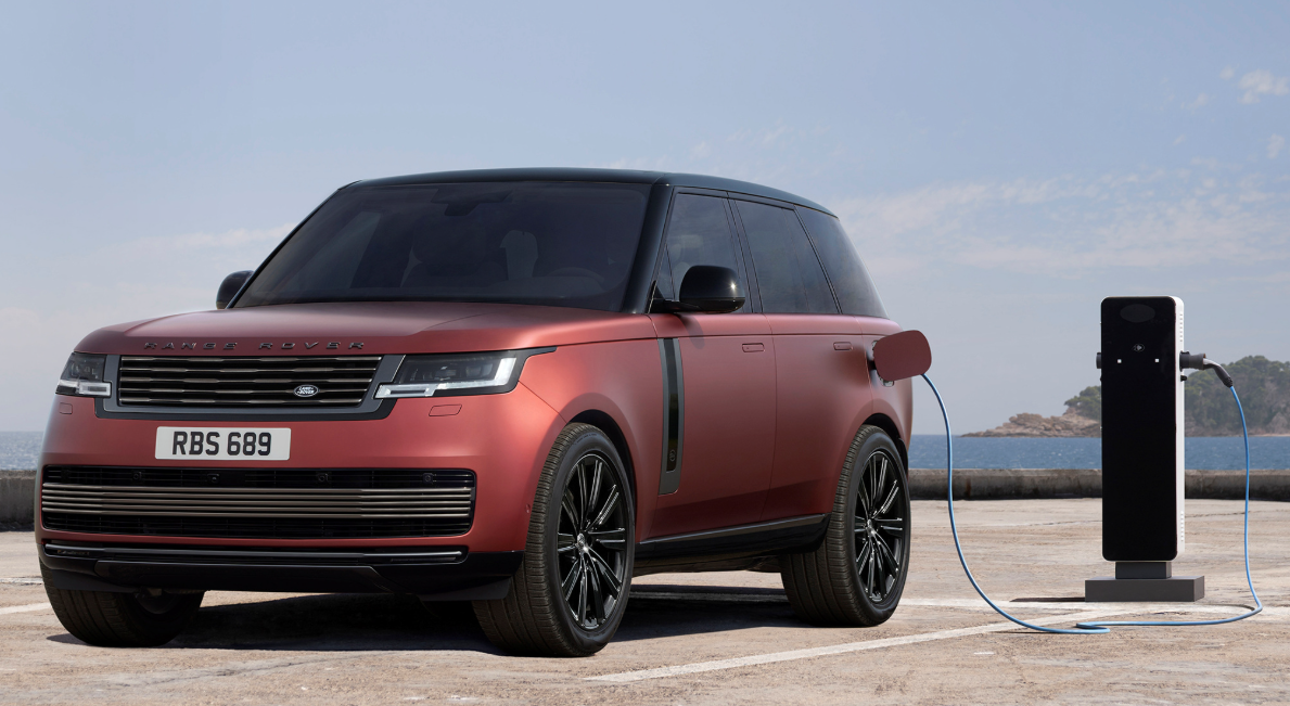 랜드로버 레인지로버 P550e 사진