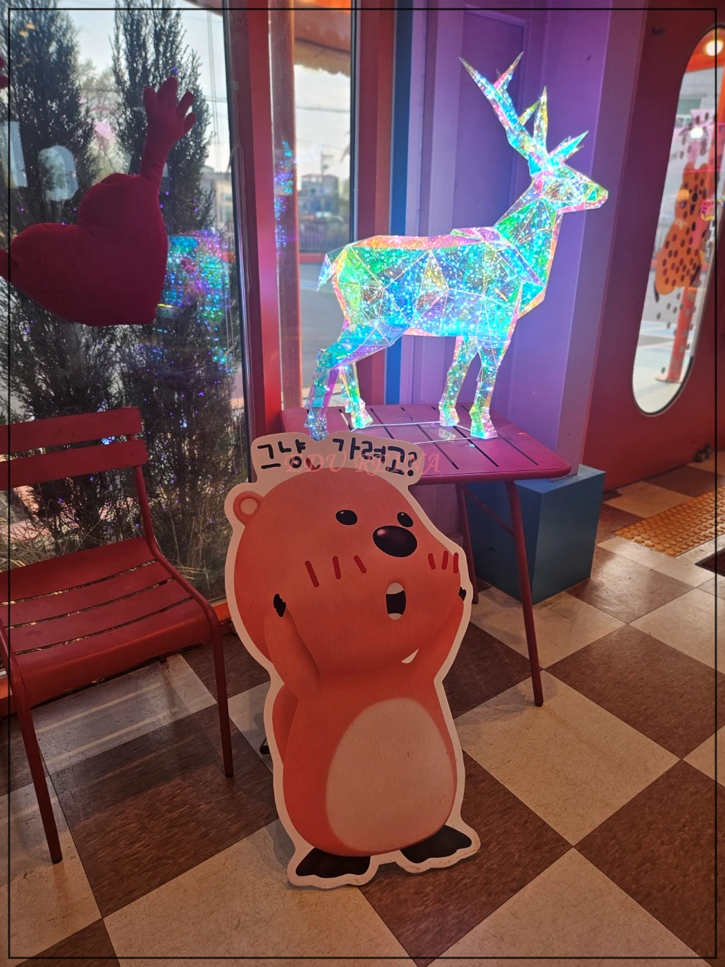 파주-말똥도넛-디저트-타운-포토존