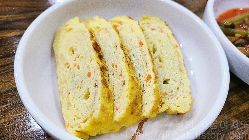 팔미낙지한마리수제비-계란말이