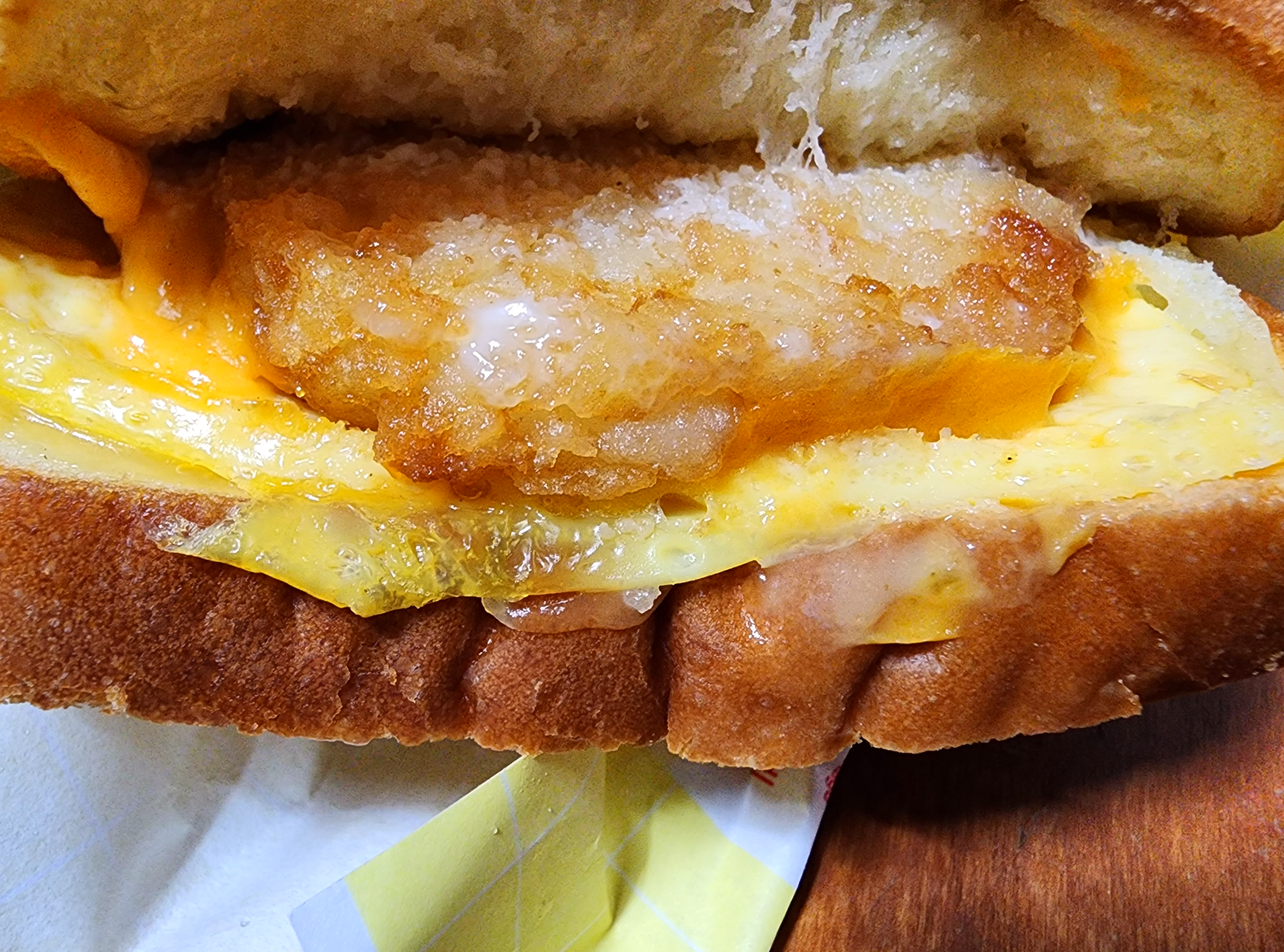 이삭토스트딥치즈베이컨포테이토