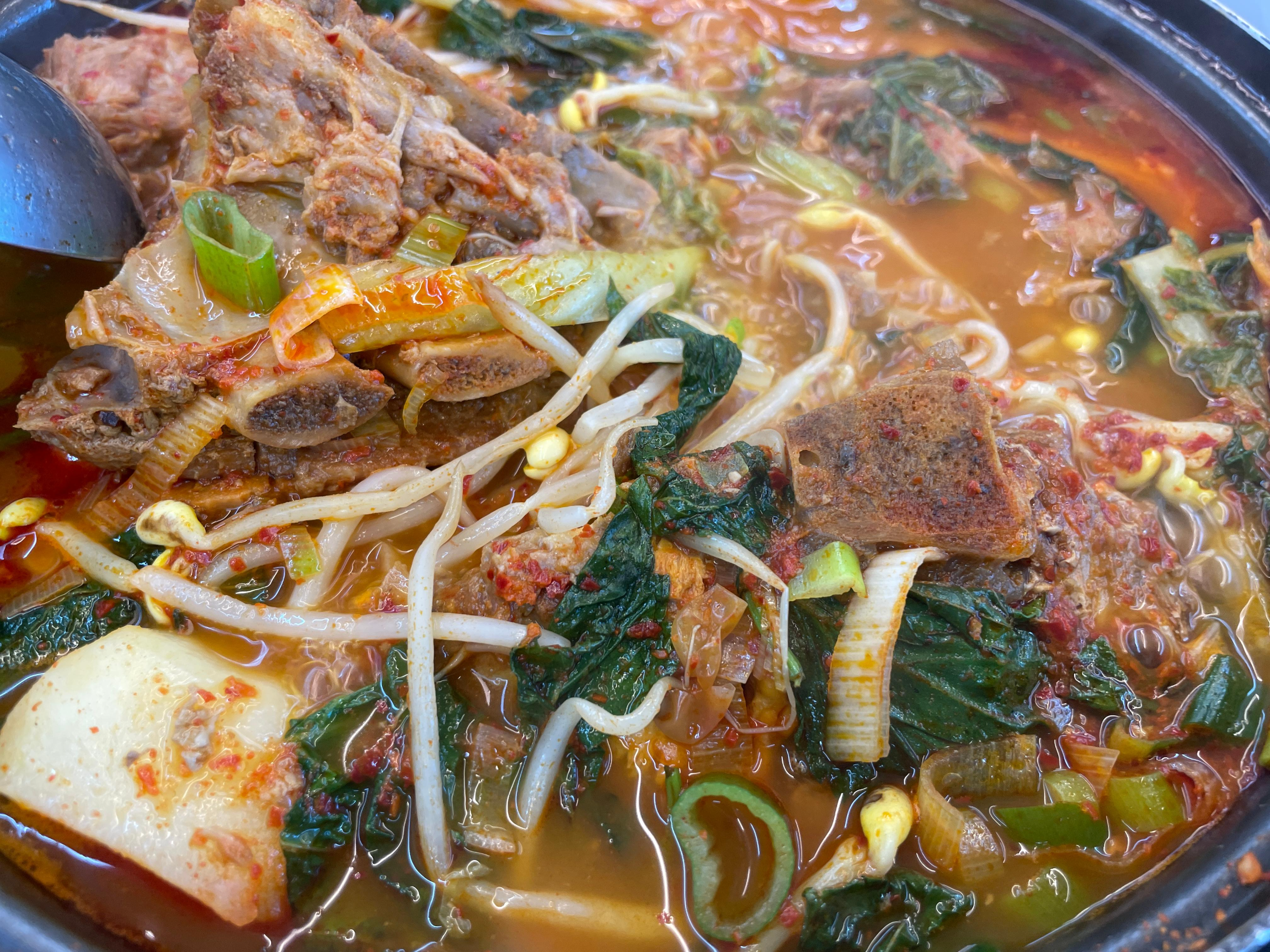 오학감자탕 2호점