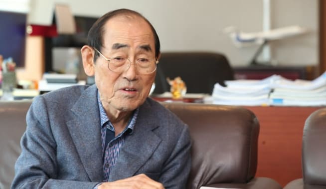 윤종용 전 삼성부회장 "세상의 변화 속도를 따라가야"