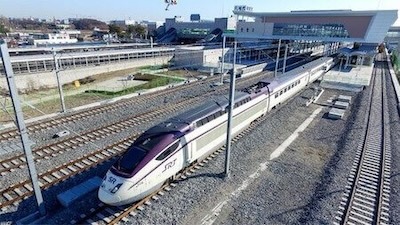 SRT 고속열차 이미지
