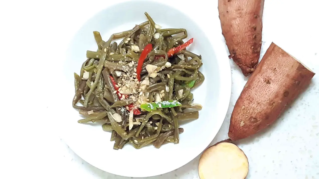 고구마줄기무침-요리-만들기-레시피로-완성한-고구마순나물무침