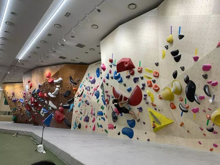 암벽등반 오른편