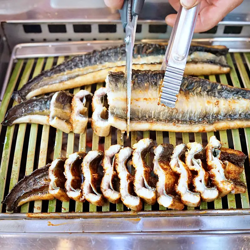 네모세모 전북 전주 맛집 참숯과 담양대나무 석쇠를 사용한 대나무 장어구이 소금구이 양념구이 장어 맛있는 곳