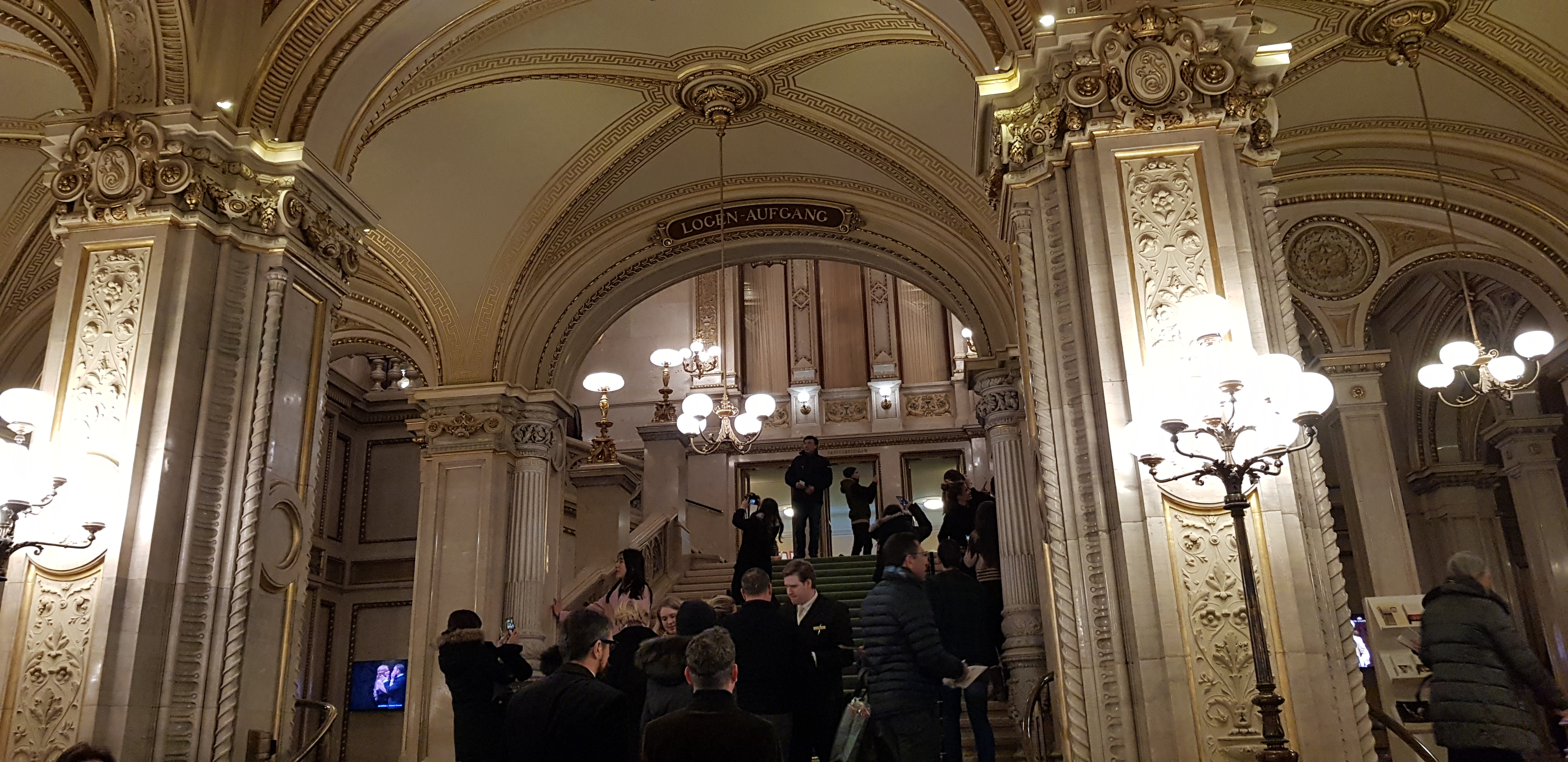 오페라하우스 내부 빈 국립 오페라하우스 내부