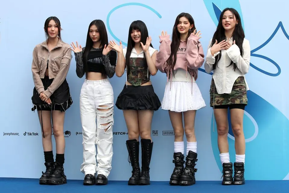 2023 케이팝 아티스트 글로벌 차트 점령하다