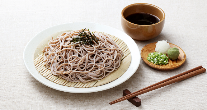 혈당 급상승 음식 혈당스파이크 꼭 피해야 할 음식 대체 식품 추천 당뇨식이 혈당관리 당뇨음식 혈당상승음식 당뇨대체식품 잡채 메밀면 통밀빵 천사채 듀럼밀파스타