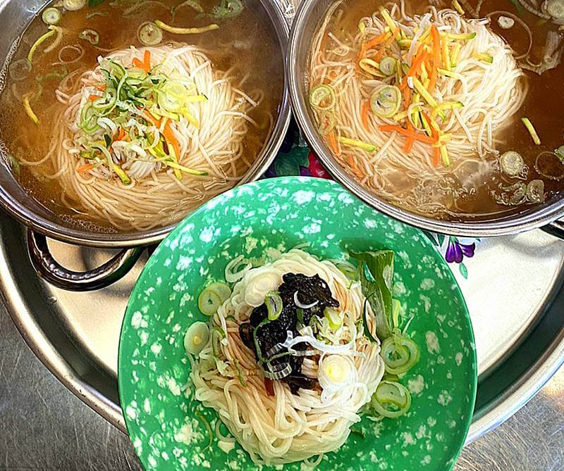 예산-백종원-국밥거리-국수-모습