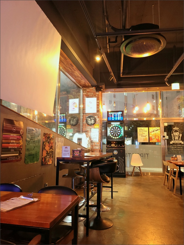 집시테이블-내부