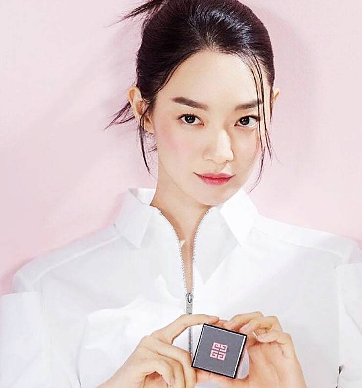 배우-신민아