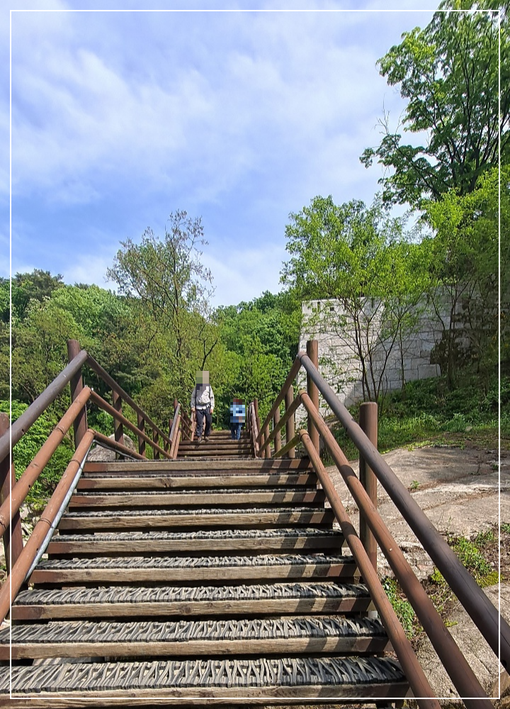 나무계단-옆-수문