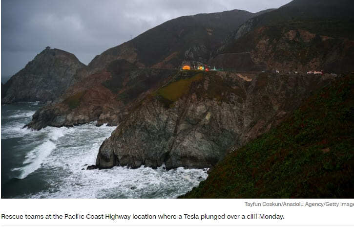 절벽 90m에서 추락한 테슬라...4명 모두 기적적 생존...그러나 VIDEO: Tesla plunges 250 ft. off cliff in CA, 4 passengers injured