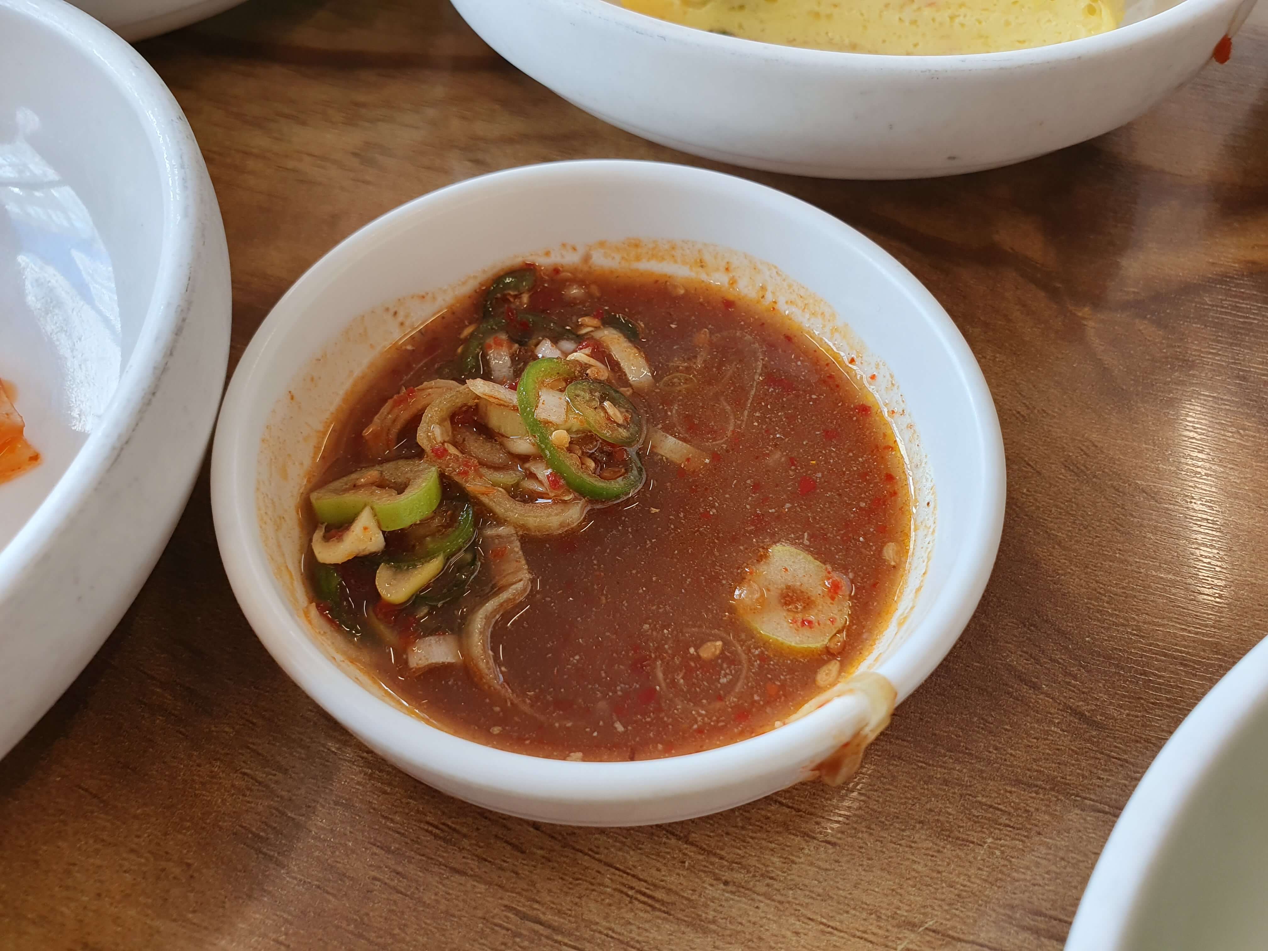 광안동(광안리해수욕장) 맛집 할매재첩국-젓갈양념