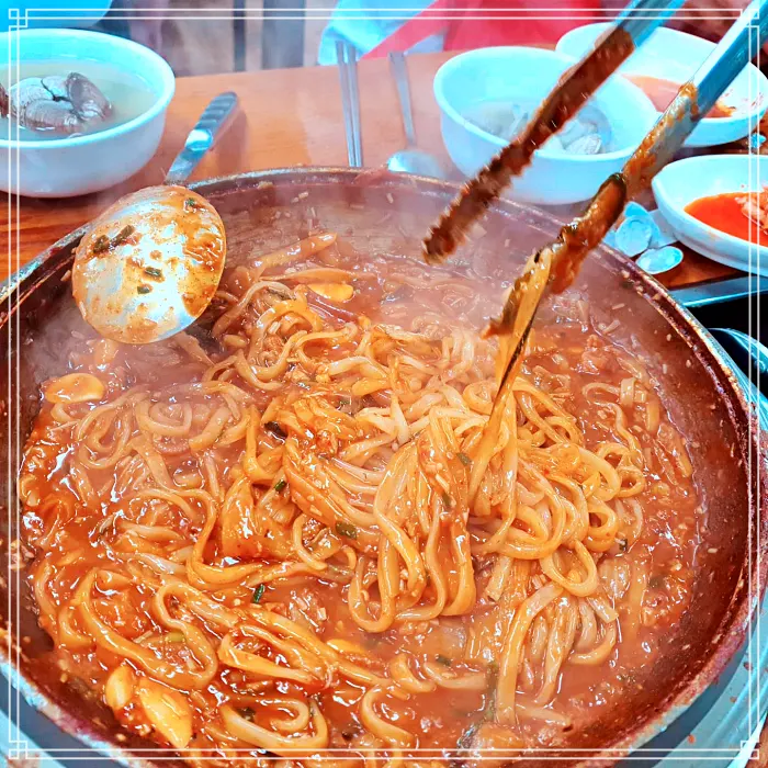 이만기 동네 한바퀴 영종도 운서동 빨간거, 빨간 낙지전골, 뻘낙지 두루치기 맛집