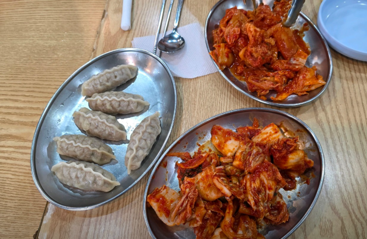 생방송투데이 한우물의 법칙 수원 손칼국수 맛집 소개